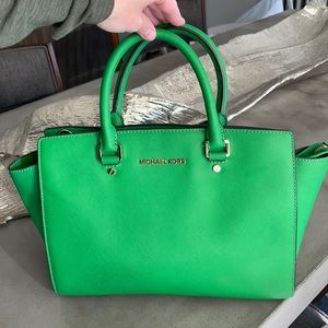 Michael Kors Selma Large Satchel - Kelly Green